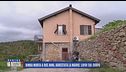 Bimba morta a due anni, arrestata la madre: lividi sul corpo
