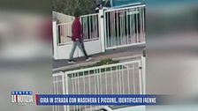 Gira in strada con maschera e piccone, identificato 14enne