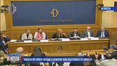 Famiglia nel bosco: Nathan e Catherine oggi alla Camera dei Deputati