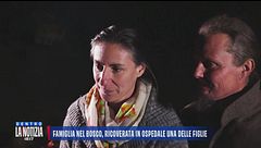 Famiglia nel bosco, ricoverata in ospedale una delle figlie