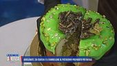Morte avvelenate: zia Isuccia e il ciambellone al pistacchio per Natale