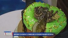 Morte avvelenate: zia Isuccia e il ciambellone al pistacchio per Natale
