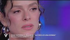 Özge Özpirinççi: "La mia vita da mamma"