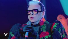 Cristiano Malgioglio canta "Chi lo sa"