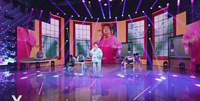 Orietta Berti canta "Chi ama chiama"