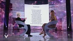 Enrica Bonaccorti: "Non smetto mai di scrivere per sentirmi viva"