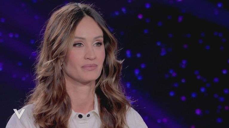 Verissimo: Helena Prestes: l'intervista integrale Video | Mediaset Infinity