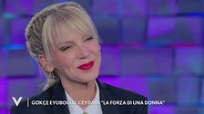 Gökçe Eyüboglu e l'amore