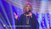 Giulia Vecchio imita Iva Zanicchi