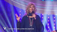 Giulia Vecchio imita Iva Zanicchi