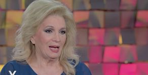 Iva Zanicchi e l'imitazione di Giulia Vecchio