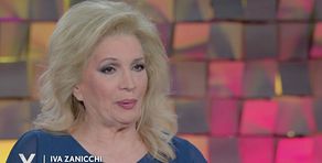 Iva Zanicchi ricorda Raffaella Bragazzi, la storica voce di "Ok, il prezzo è giusto"