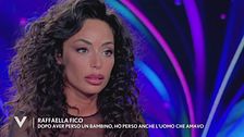 Raffaella Fico: "Dopo aver perso un bambino, ho perso anche l'uomo che amavo"