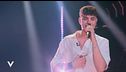 Riccardo canta "Gira"