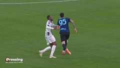 La moviola di Inter-Juve: tutti gli sbagli di La Penna sul rosso a Kalulu
