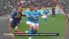 La moviola di Parma-Napoli: tocco di braccio di Buongiorno, era rigore?
