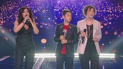 Samuele Denaro, mamma Maria e Giusy Ferreri in "Una ragione di più"