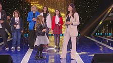 Emily Xhurxhi e mamma Entela in "Una poesia anche per te"