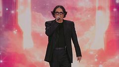 Renato Zero in "Senza"