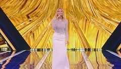 Michelle Hunziker in "Heidi"