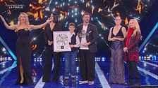 Matteo Verga e papà Mario sono i vincitori di "Io Canto Family 2025"