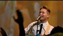Alfa canta "A me mi piace"