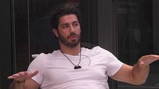 Omer Elomari racconta il ricordo del bombardamento della sua casa
