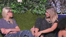 Gli amori passati di Flaminia Romoli e Giulia Soponariu