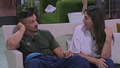 Ivana Castorina e Matteo Azzali indossano il pantalone di coppia