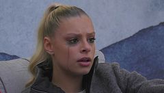 Lo sfogo di Giulia Soponariu e il sostegno delle amiche