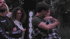 Un messaggio nel cielo fa scattare il bacio tra Anita Mazzotta e Jonas Pepe