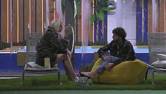 Giulia Soponariu a Mattia Scudieri: "Tu mi piaci come persona"