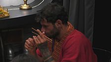 Si torna a discutere del gesto di Omer Elomari