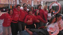 Un regalo speciale: felpe di Natale per i Casalinghi