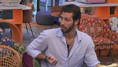 Il dispiacere di Omer Elomari verso Rasha Younes