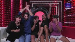 Giorno 42, Italia 1 ore 19:00