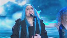 Loredana Bertè canta ''Pazza''