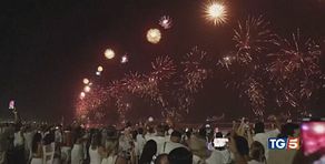 Notte di Capodanno tra follie e speranza