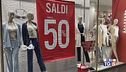 Saldi in tutta Italia Negozio vince su online