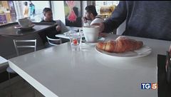 Addio al rito del caffè scomparsi 22 mila bar