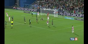 Sassuolo ferma la Juve Napoli torna a vincere