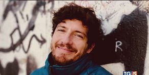 Il killer in silenzio Trovato il coltello