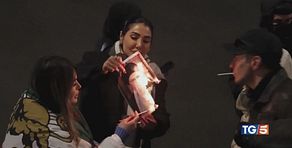 Iran: aumentano vittime Trump pronto a tutto