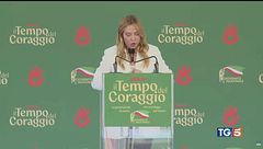 Tetto agli studenti opposizioni contro