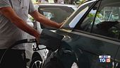 L'Eni fissa un tetto contro caro carburanti