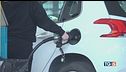 Carburanti più cari ed Eni mette un tetto