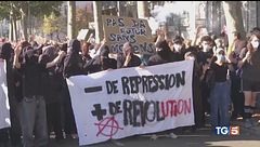Francia e Spagna monta la rivolta
