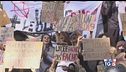 Francia, licei chiusi e studenti in rivolta