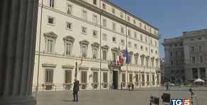 Guerriglia a Torino verso una stretta