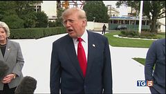 Trump contro Zelensky: "Serve nuovo presidente"